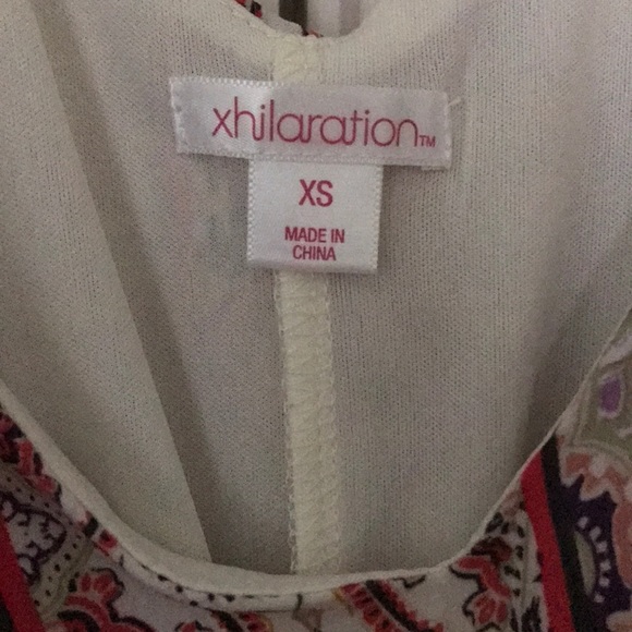 Patterned Romper - Picture 4 of 5